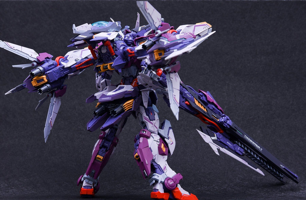 Infinity Nova THB-02A Thunderbolt 1/100 Scale Model Kit