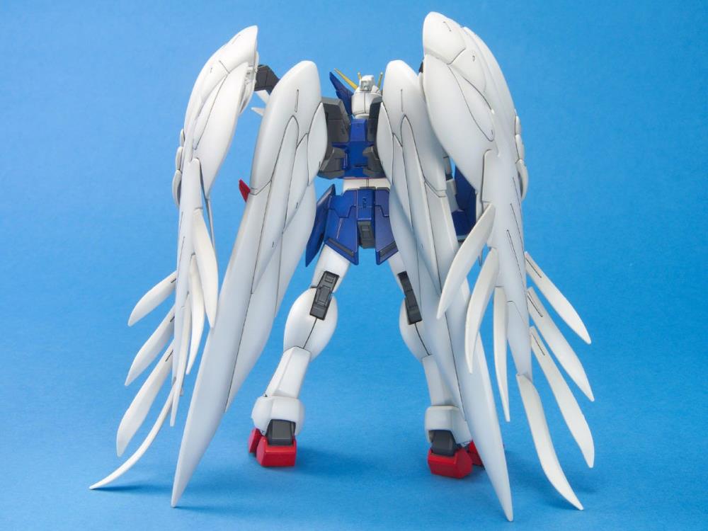 MG 1/100 Wing Gundam Zero (EW)