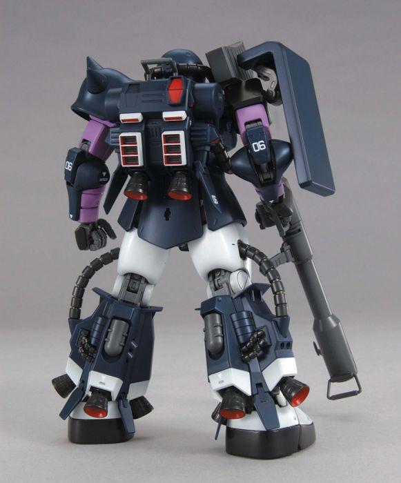 MG 1/100 Zaku II Black Tri-Stars (Ver. 2.0)